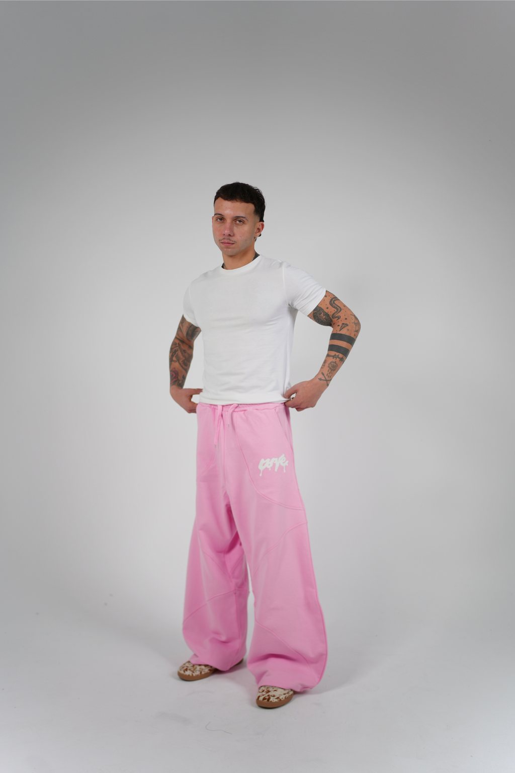 CHAOS BABY PINK SWEATPANTS